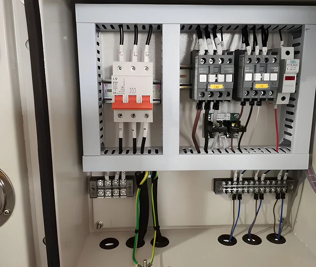 Cooling And Heating Temperature Controller Machine